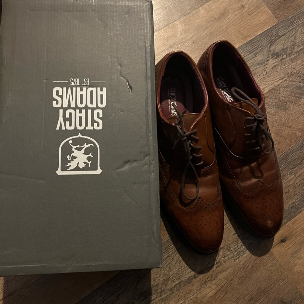 Stacy Adams Brown Wingtip Oxford Shoes - Picture 3 of 3